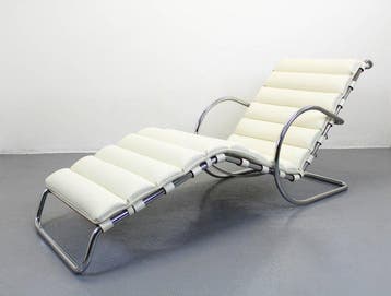 Knoll - Ludwig Mies van der Rohe - Slaapbank - Chaise Longue