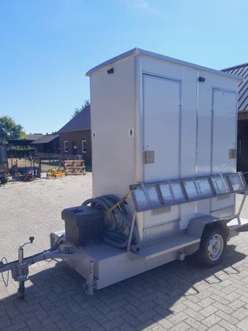 Toiletwagen wc wagen met septictank, Gebruikt