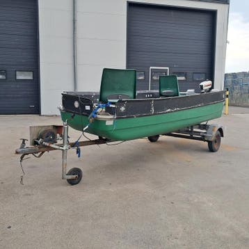 Visboot met buitenboord motor en trailer, Yamaha, Groen, Nieuw
