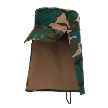 Veldpet leger met nekbescherming in camouflage kleuren, Verzamelen, Militaria | Algemeen
