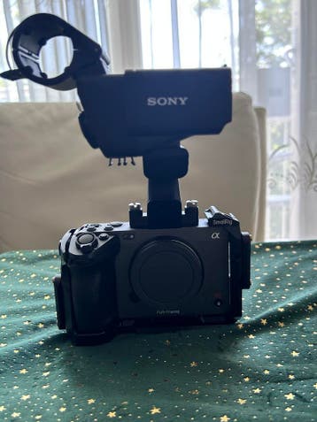 Sony FX3 + XLR Handle Unit + SmallRig cage, Ophalen, Zo goed als nieuw