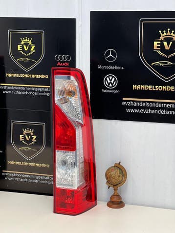 Opel Movano achterlicht set rechts en links bj.2020, Gebruikt, Opel