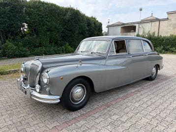 Daimler - Majestic Major DR450 Limousine - 1962