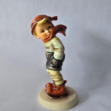 Goebel - Beeldje - Hummel #43/0 - March Winds - TMK8 -