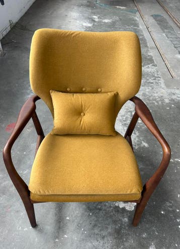 Polspotten Peggy Stoel Gestoffeerd Okergeel - Fauteuil, Gebruikt, Minder dan 75 cm, Ophalen of Verzenden, 50 tot 75 cm