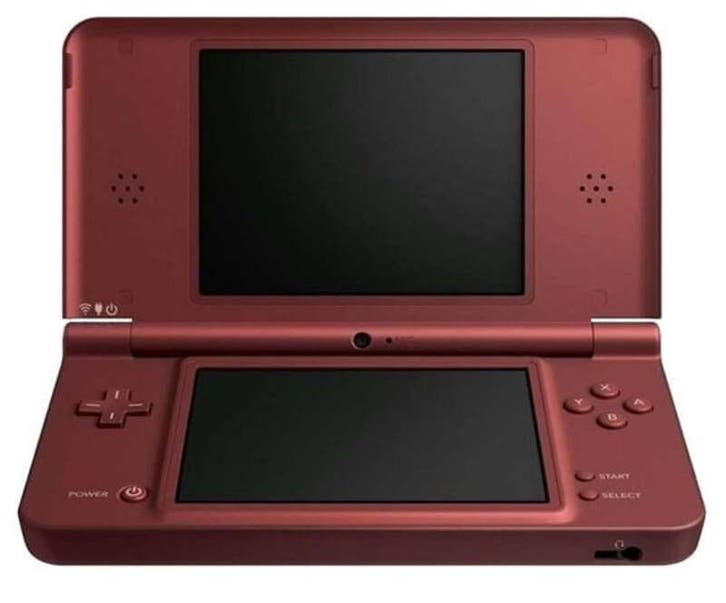 Nintendo DSi XL Wijnrood (Nette Staat) (DS Spelcomputers), Spelcomputers en Games, Spelcomputers | Nintendo DS, Zo goed als nieuw
