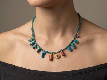 Oud-Egyptisch klei Necklace. Ex- Mieke Zilverberg