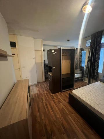Te huur: Kamer Strevelsweg in Rotterdam