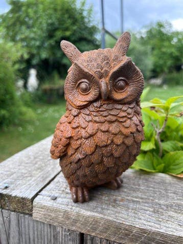 Decoratief ornament - Europa - Gietijzeren uil beeld