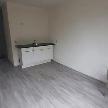 Appartement in Hilversum gevonden voor €309,- pm, Huizen en Kamers, Kamers te huur, 50 m² of meer, Overige regio's
