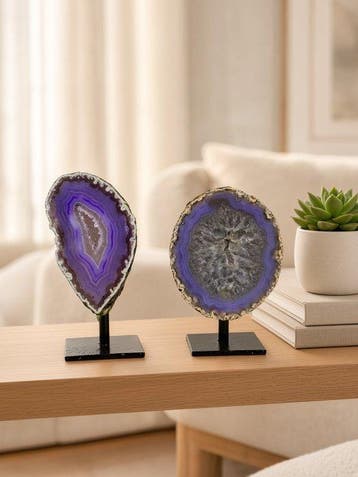 Rare colored agate - rock crystal geodes on stand Gepolijste, Verzamelen