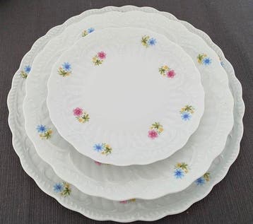 Chastagner Limoges France - Tafelservies voor 12 (38) -