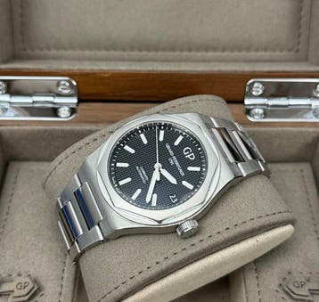 Girard-Perregaux - Laureato - 81010 - Heren - 2021, Nieuw