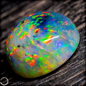 Eerste kwaliteit AAA+++ Zwarte opaal cabochon 20,6ct- 4.12 g