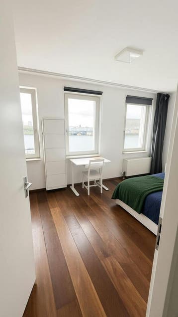 Eigen Kamer aan Maashaven Noordzijde, Rotterdam, 50 m² of meer, Rotterdam