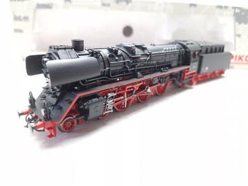 Piko H0 - 50111 - Stoomlocomotief met tender (1) - BR 03.0-2, Nieuw
