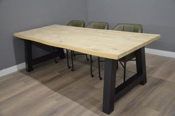 Industriële eiken boomstamtafel / tafel 220 - 240 - 260 cm, Ophalen of Verzenden, Nieuw, Eikenhout