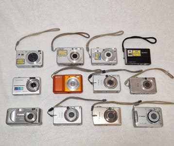 Sony, Canon, Olympus 12 Digitale compact camera, Nieuw