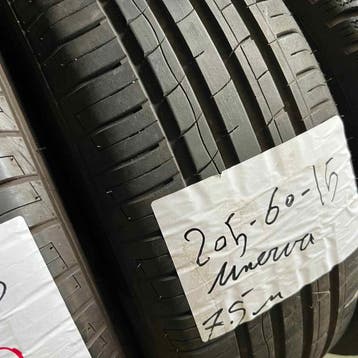 2 x Minerva 205-60-15 Zomerbanden 7,5mm, Gebruikt, 15 inch, Band(en), Personenwagen
