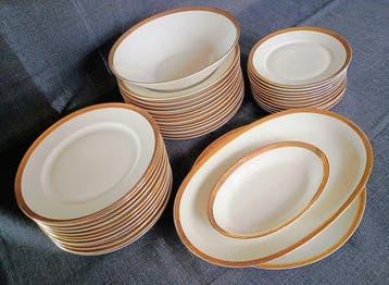 Mitterteich - Eetservies voor 12 (39) - Bordo oro 24k - 24, Antiek en Kunst