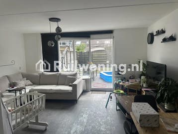 Alkmaar: Huis, 56 m², 3 kamers, €650 huur, Huizen en Kamers, Woningruil
