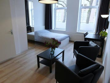 Studio te huur in Rotterdam - 25 m² - 1 kamer(s), Huizen en Kamers, Rotterdam