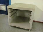 Kast, B61 x D55,5 x H58,5 cm