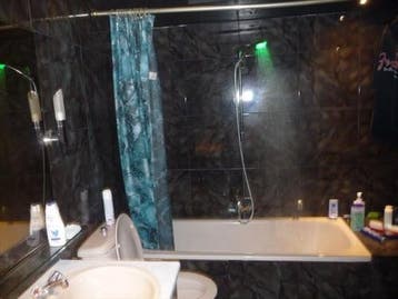 Te Huur Kamer Vredenoordlaan In Rotterdam, Minder dan 20 m², Rotterdam