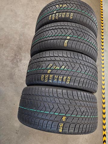 265/45/20 295/40/20 104/106V NO PIRELLI WINTERBANDEN6,2/6,5, Ophalen, Gebruikt, 265 mm, Winterbanden