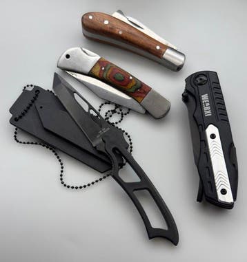 Themacollectie - 4-Piece Outdoor Knife Set – Folding Knives