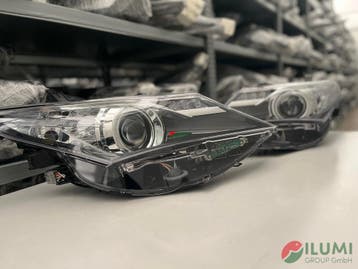 TOYOTA AURIS KOPLAMP HALOGEN LED L+R  89907726, Verzenden, Gebruikt