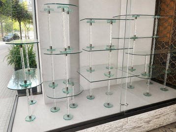 Hecho a medida - Vitrine - Kristal, Staal - Modulair, Antiek en Kunst