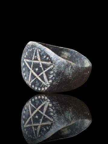 Middeleeuws Bronze Pentagram Seal Ring (Zonder minimumprijs)