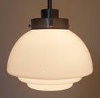 Lamp - Opaline glas - Art Deco stijl