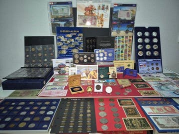 Wereld. Collection fof coins incl. India 1889 Silver Rupee,