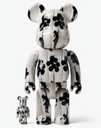 Medicom Toy - Banksy x Brandalism x Be@rbrick - Flying, Antiek en Kunst, Kunst | Designobjecten