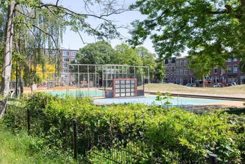 Te huur: Appartement Newtonplein in Den Haag, Den Haag, Appartement, Zuid-Holland