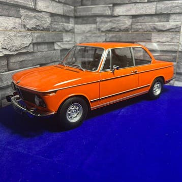 KK-scale 1:12 - Modelauto - KK-Scale 1:12 BMW 1602 1970, Nieuw