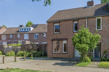 Appartement te huur in Maastricht - 106 m² - 4 kamer(s) - 4, Appartement, Maastricht, Limburg