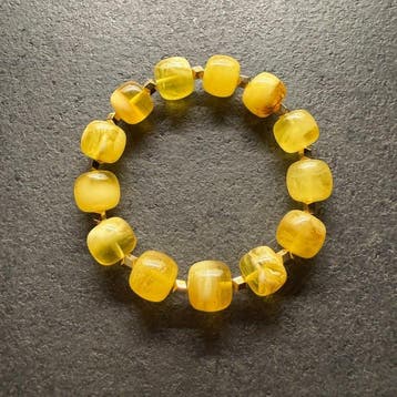 Natuurlijke Baltische barnsteen armband met hele stenen