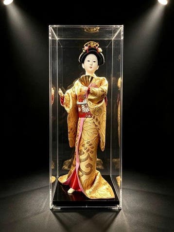 Japanese doll - Pop - Japan