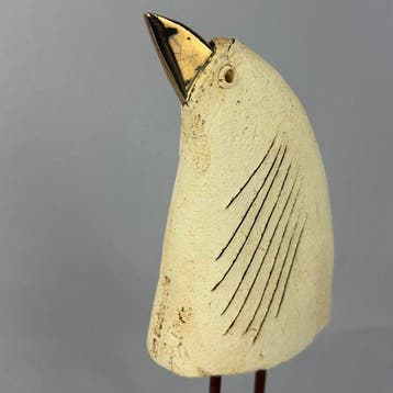 Ewa Budzowska - The parrot with 24carat gold)