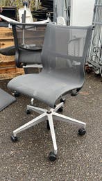 Herman Miller Setu - Stoel - Vergaderstoel - Bureaustoel, Gebruikt, Verzenden, Zwart, Bureaustoel