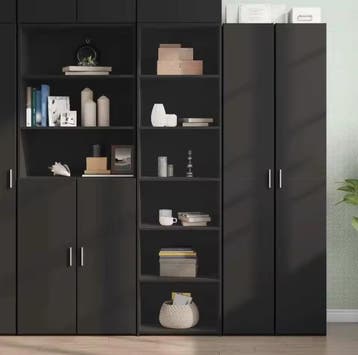 Hoog zwart highboard – stijlvolle opbergkast van houtmateria, Huis en Inrichting, Kasten | Overige, Verzenden, Nieuw