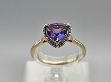 Vintage en Antieke Ringen en Sieraden Juwelier in Groningen., Zo goed als nieuw, Dame of Heer, Met edelsteen, Goud