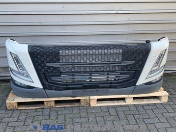 Bumper Volvo FM5 84407376, Ophalen, Gebruikt, Volvo, Carrosserie en Plaatwerk