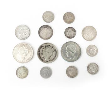 14 zilveren (halve) guldens en rijksdaalders, Wilhelmina