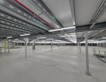 Gebruikte tussenvloer, entresolvloer 14080x12700x3146mm