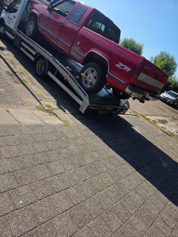 Wegens grote export order auto’s Bestelbussen gezocht sloop