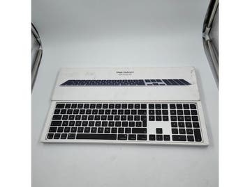Apple Magic Keyboard - Draadloos Toetsenbord - Touch ID, Verzenden, Zo goed als nieuw, Apple